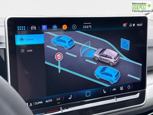 Volkswagen / Golf / Schwarz / / / ACC+SHZ+KLIMA+KAMERA+APP CONNECT+LED+17 ALU