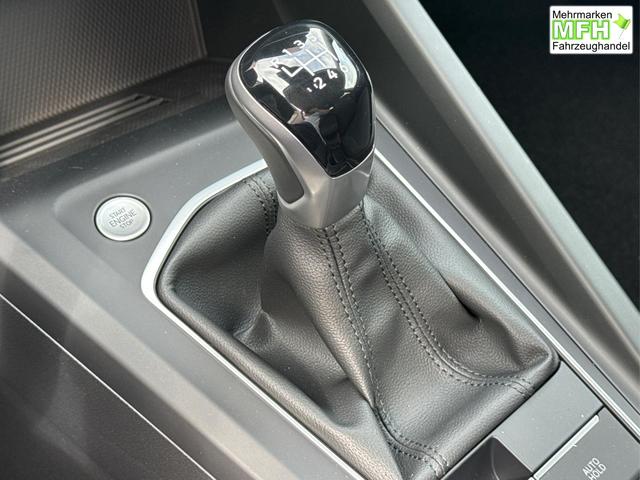Volkswagen / Golf / Grau / / / ACC+SHZ+KLIMA+KAMERA+APP CONNECT+LED+17 ALU
