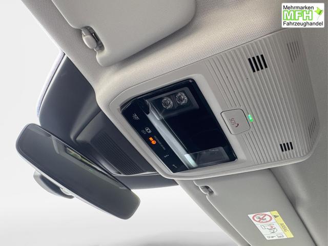 Volkswagen / Golf / Grau / / / ACC+SHZ+KLIMA+KAMERA+APP CONNECT+LED+17 ALU