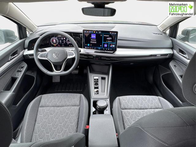 Volkswagen / Golf Variant / Grau / / / AHK+ACC+eHK+KAMERA+SHZ+KLIMA+LED+17 ALU