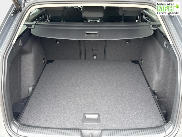 Volkswagen / Golf Variant / Grau / / / AHK+ACC+eHK+KAMERA+SHZ+KLIMA+LED+17 ALU