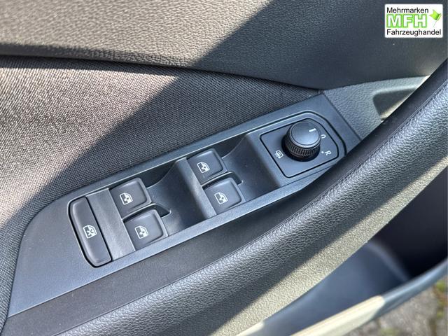 Skoda / Kamiq / Silber / / / SHZ+KAMERA+SMARTLINK+PDC+LED+16 ALU, Bei den verwendeten Bildern kann es sich um Beispielbilder handeln, ggf. teilweise mit Sonderausstattung.