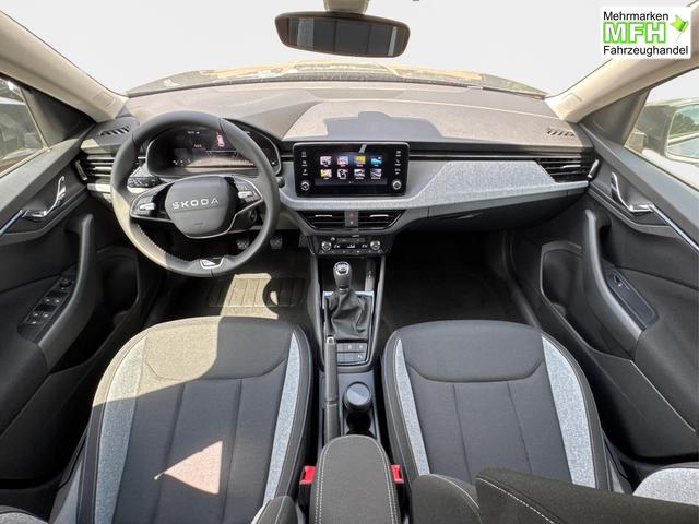 Skoda / Kamiq / Grau / / / SHZ+KAMERA+SMARTLINK+PDC+LED+16 ALU, Bei den verwendeten Bildern kann es sich um Beispielbilder handeln, ggf. teilweise mit Sonderausstattung.