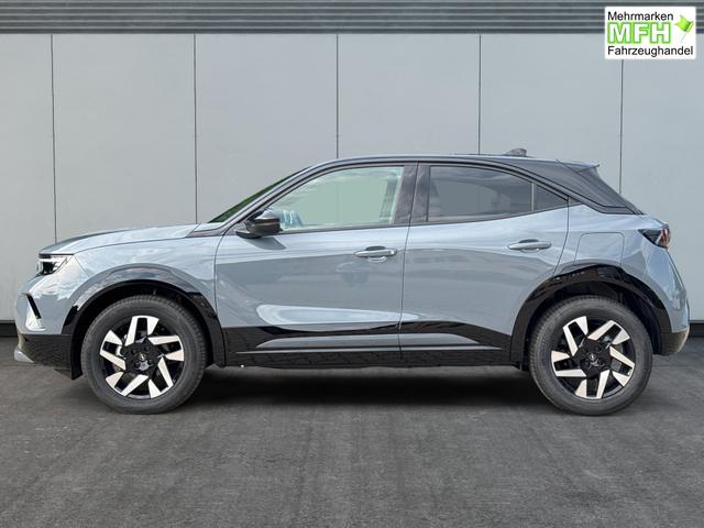 Opel / Mokka / Grau / / / SHZ+KAMERA+LED+PDC+17LM, Bei den verwendeten Bildern kann es sich um Beispielbilder handeln, ggf. teilweise mit Sonderausstattung.