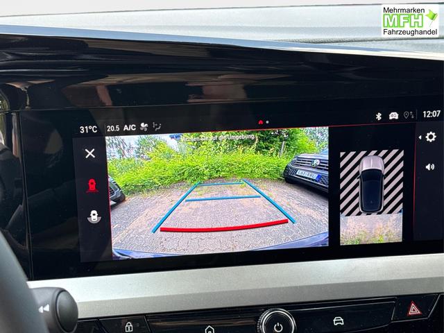 Opel / Mokka / Grau / / / SHZ+KAMERA+LED+PDC+17LM, Bei den verwendeten Bildern kann es sich um Beispielbilder handeln, ggf. teilweise mit Sonderausstattung.