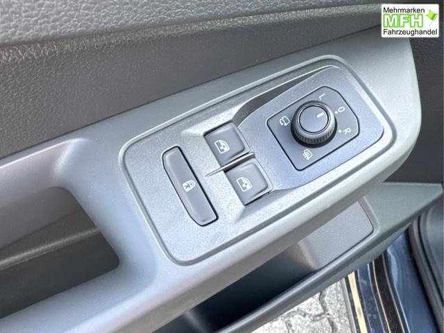 Volkswagen / Caddy Maxi / Blau / / / Caddy Maxi KAMERA+APP+PDC+ACC+LANE ASSIST, Bei den verwendeten Bildern kann es sich um Beispielbilder handeln, ggf. teilweise mit Sonderausstattung.