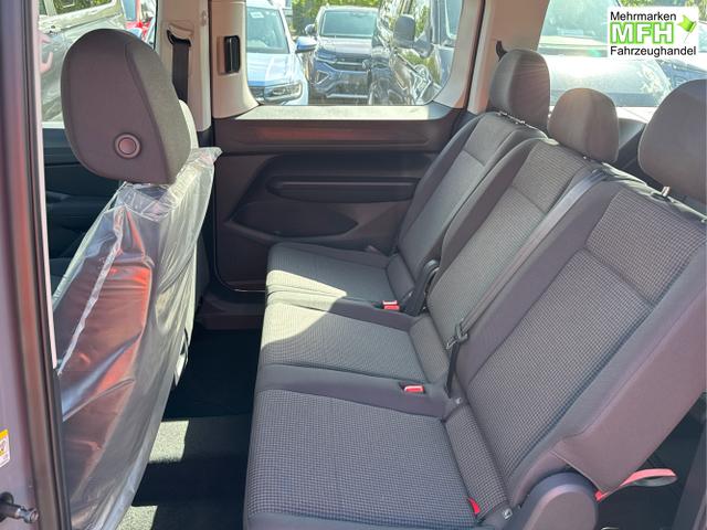 Volkswagen / Caddy Maxi / / / / Caddy Maxi KAMERA+APP+PDC+ACC+LANE ASSIST, Bei den verwendeten Bildern kann es sich um Beispielbilder handeln, ggf. teilweise mit Sonderausstattung.