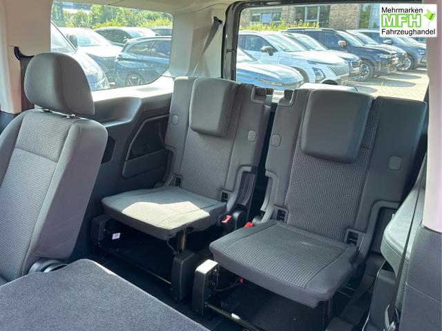Volkswagen / Caddy Maxi / / / / Caddy Maxi KAMERA+APP+PDC+ACC+LANE ASSIST, Bei den verwendeten Bildern kann es sich um Beispielbilder handeln, ggf. teilweise mit Sonderausstattung.