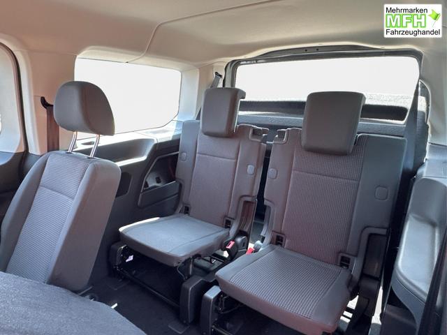 Volkswagen / Caddy Maxi / Grau / / / Caddy Maxi KAMERA+APP+PDC+ACC+LANE ASSIST, Bei den verwendeten Bildern kann es sich um Beispielbilder handeln, ggf. teilweise mit Sonderausstattung.