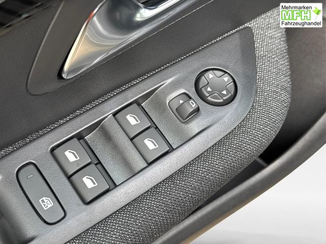 Peugeot / 208 / Schwarz / / / MAN6+SHZ+LED+PDC+TEMPOMAT, Bei den verwendeten Bildern kann es sich um Beispielbilder handeln, ggf. teilweise mit Sonderausstattung.