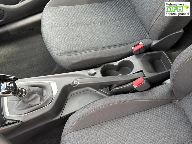 Peugeot / 208 / Schwarz / / / MAN6+SHZ+LED+PDC+TEMPOMAT, Bei den verwendeten Bildern kann es sich um Beispielbilder handeln, ggf. teilweise mit Sonderausstattung.