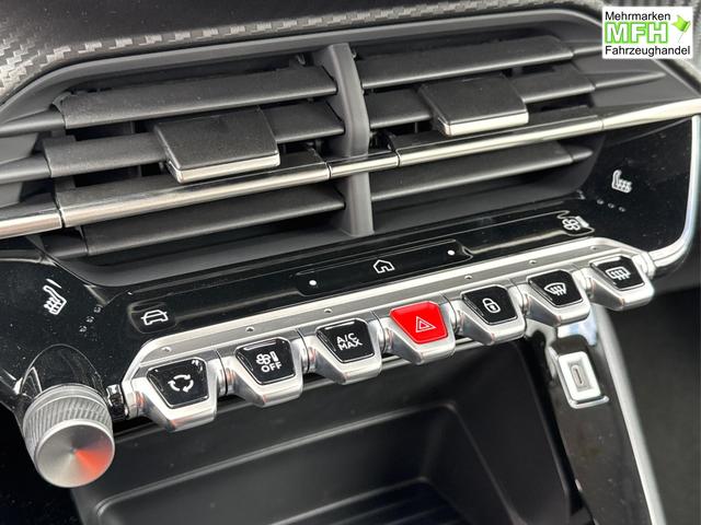 Peugeot / 208 / Schwarz / / / MAN6+SHZ+LED+PDC+TEMPOMAT, Bei den verwendeten Bildern kann es sich um Beispielbilder handeln, ggf. teilweise mit Sonderausstattung.