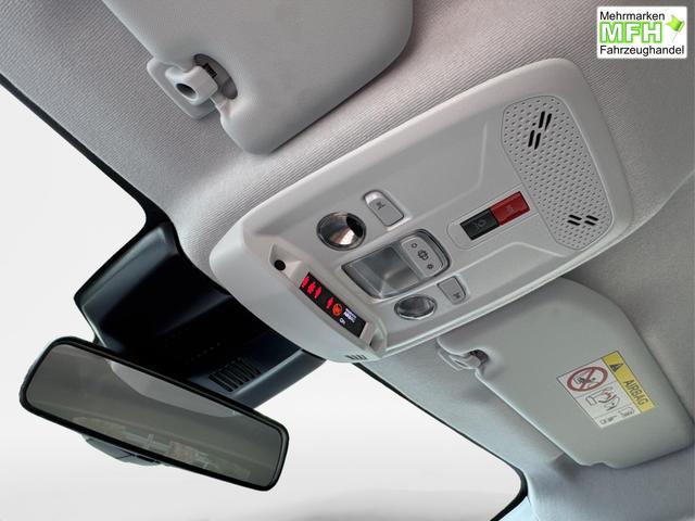 Peugeot / 208 / Schwarz / / / MAN6+SHZ+LED+PDC+TEMPOMAT, Bei den verwendeten Bildern kann es sich um Beispielbilder handeln, ggf. teilweise mit Sonderausstattung.
