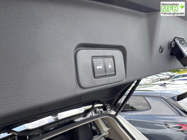 Nissan / X-Trail / Wei&szlig; / / / 360 KAM+NAVI+SHZ+ACC+HuD+19 LM, Bei den verwendeten Bildern kann es sich um Beispielbilder handeln, ggf. teilweise mit Sonderausstattung.