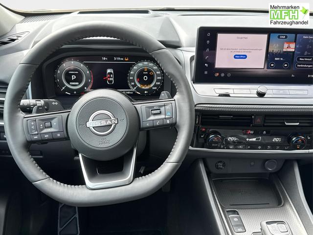 Nissan / Qashqai / Silber / / / KAMERA+ACC+PDC+EL.HECKKL.+SHZ+LED , Bei den verwendeten Bildern kann es sich um Beispielbilder handeln, ggf. teilweise mit Sonderausstattung.