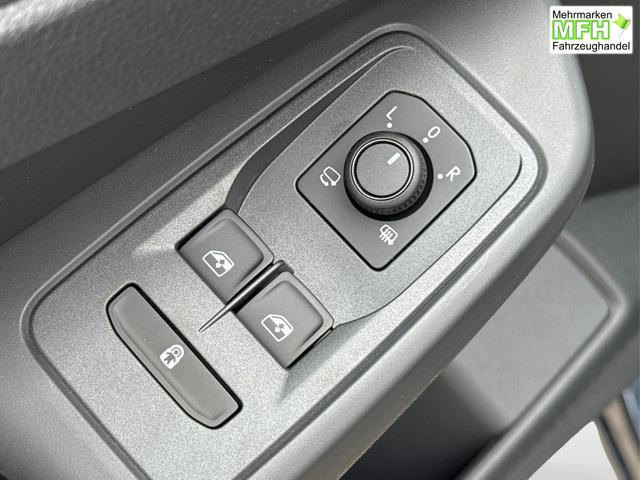 Volkswagen / Caddy Maxi / Blau / / / Caddy Maxi KAMERA+APP+PDC+ACC+LANE ASSIST, Bei den verwendeten Bildern kann es sich um Beispielbilder handeln, ggf. teilweise mit Sonderausstattung.