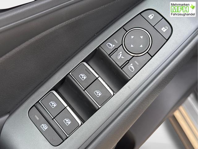 Nissan / Qashqai / Silber / / / KAMERA+ACC+PDC+EL.HECKKL.+SHZ+LED , Bei den verwendeten Bildern kann es sich um Beispielbilder handeln, ggf. teilweise mit Sonderausstattung.