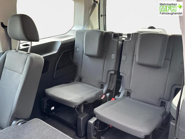 Volkswagen / Caddy Maxi / / / / Caddy Maxi KAMERA+APP+PDC+ACC+LANE ASSIST, Bei den verwendeten Bildern kann es sich um Beispielbilder handeln, ggf. teilweise mit Sonderausstattung.