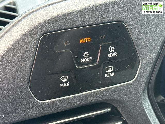 Volkswagen / Caddy Maxi / / / / Caddy Maxi KAMERA+APP+PDC+ACC+LANE ASSIST, Bei den verwendeten Bildern kann es sich um Beispielbilder handeln, ggf. teilweise mit Sonderausstattung.