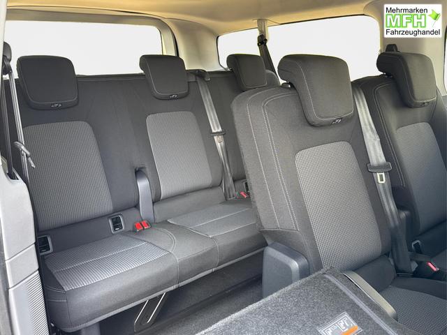 Volkswagen / T7 Caravelle / / / / LR+9 Sitze+AHK+KLIMAAUT.+KAMERA+PDC+LED, Bei den verwendeten Bildern kann es sich um Beispielbilder handeln, ggf. teilweise mit Sonderausstattung.