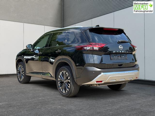 Nissan / X-Trail / Schwarz / / / BOSE+360 KAM+NAVI+SHZ+ACC+HuD+19 LM, Bei den verwendeten Bildern kann es sich um Beispielbilder handeln, ggf. teilweise mit Sonderausstattung.