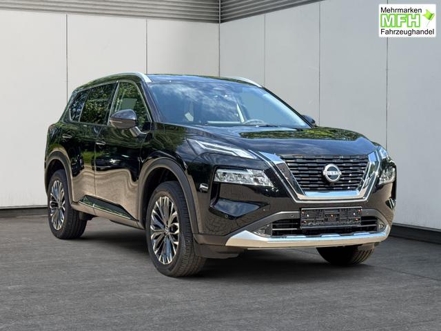 Nissan / X-Trail / Schwarz / / / BOSE+360 KAM+NAVI+SHZ+ACC+HuD+19 LM, Bei den verwendeten Bildern kann es sich um Beispielbilder handeln, ggf. teilweise mit Sonderausstattung.