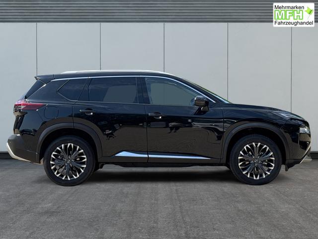 Nissan / X-Trail / Schwarz / / / BOSE+360 KAM+NAVI+SHZ+ACC+HuD+19 LM, Bei den verwendeten Bildern kann es sich um Beispielbilder handeln, ggf. teilweise mit Sonderausstattung.