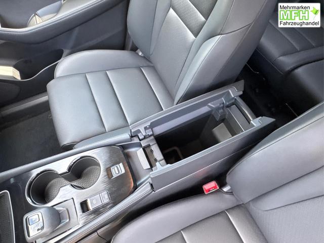 Nissan / X-Trail / Schwarz / / / BOSE+360 KAM+NAVI+SHZ+ACC+HuD+19 LM, Bei den verwendeten Bildern kann es sich um Beispielbilder handeln, ggf. teilweise mit Sonderausstattung.