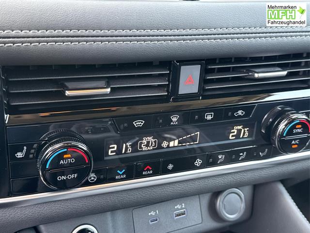 Nissan / X-Trail / Schwarz / / / BOSE+360 KAM+NAVI+SHZ+ACC+HuD+19 LM, Bei den verwendeten Bildern kann es sich um Beispielbilder handeln, ggf. teilweise mit Sonderausstattung.