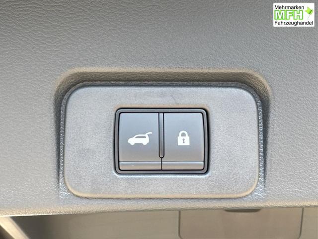 Nissan / X-Trail / Grau / / / BOSE+360 KAM+NAVI+SHZ+ACC+HuD+19 LM, Bei den verwendeten Bildern kann es sich um Beispielbilder handeln, ggf. teilweise mit Sonderausstattung.