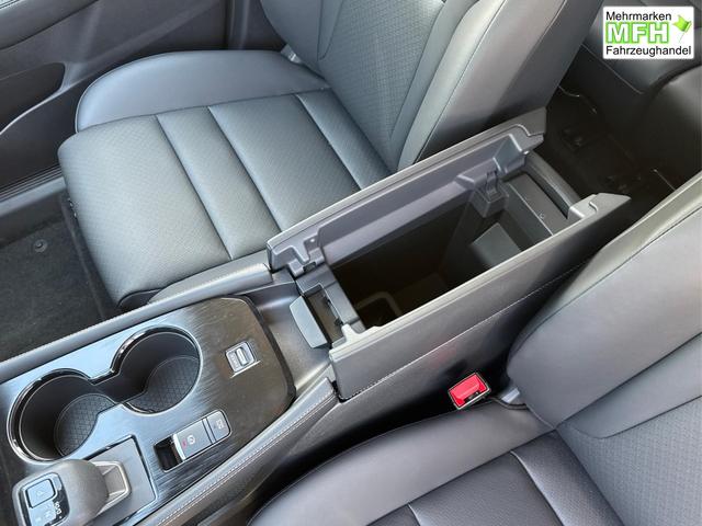 Nissan / X-Trail / Grau / / / BOSE+360 KAM+NAVI+SHZ+ACC+HuD+19 LM, Bei den verwendeten Bildern kann es sich um Beispielbilder handeln, ggf. teilweise mit Sonderausstattung.
