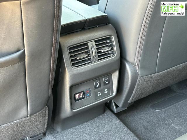 Nissan / X-Trail / Grau / / / BOSE+360 KAM+NAVI+SHZ+ACC+HuD+19 LM, Bei den verwendeten Bildern kann es sich um Beispielbilder handeln, ggf. teilweise mit Sonderausstattung.