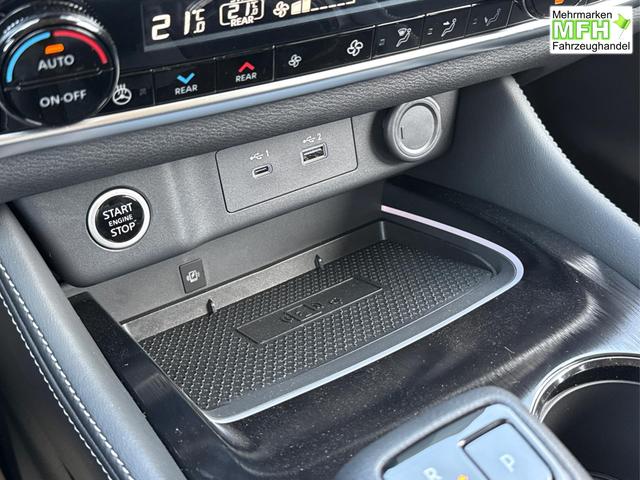 Nissan / X-Trail / Grau / / / BOSE+360 KAM+NAVI+SHZ+ACC+HuD+19 LM, Bei den verwendeten Bildern kann es sich um Beispielbilder handeln, ggf. teilweise mit Sonderausstattung.