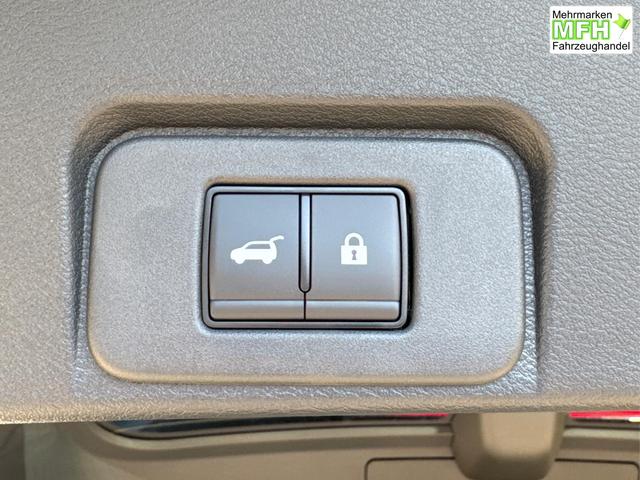 Nissan / X-Trail / Silber / / / 360 KAM+NAVI+SHZ+ACC+HuD+19 LM, Bei den verwendeten Bildern kann es sich um Beispielbilder handeln, ggf. teilweise mit Sonderausstattung.