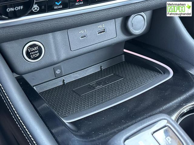 Nissan / X-Trail / Silber / / / 360 KAM+NAVI+SHZ+ACC+HuD+19 LM, Bei den verwendeten Bildern kann es sich um Beispielbilder handeln, ggf. teilweise mit Sonderausstattung.