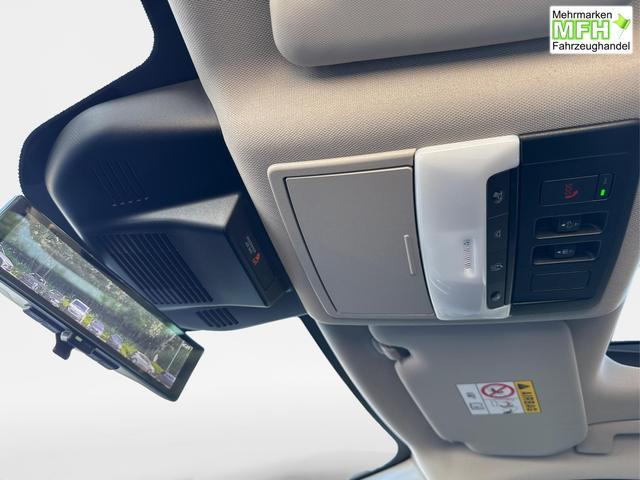 Nissan / X-Trail / Silber / / / 360 KAM+NAVI+SHZ+ACC+HuD+19 LM, Bei den verwendeten Bildern kann es sich um Beispielbilder handeln, ggf. teilweise mit Sonderausstattung.