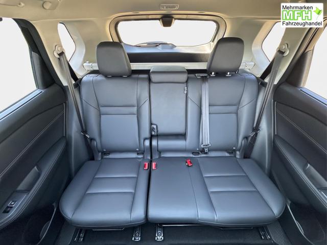 Nissan / X-Trail / Silber / / / 360 KAM+NAVI+SHZ+ACC+HuD+19 LM, Bei den verwendeten Bildern kann es sich um Beispielbilder handeln, ggf. teilweise mit Sonderausstattung.