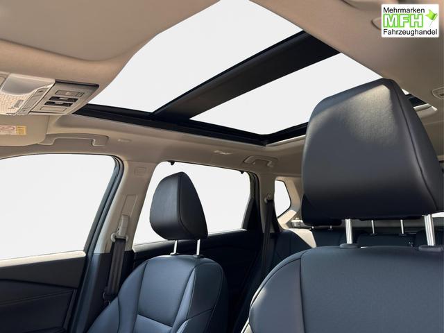 Nissan / X-Trail / Grau / / / 360 KAM+NAVI+SHZ+ACC+HuD+19 LM, Bei den verwendeten Bildern kann es sich um Beispielbilder handeln, ggf. teilweise mit Sonderausstattung.