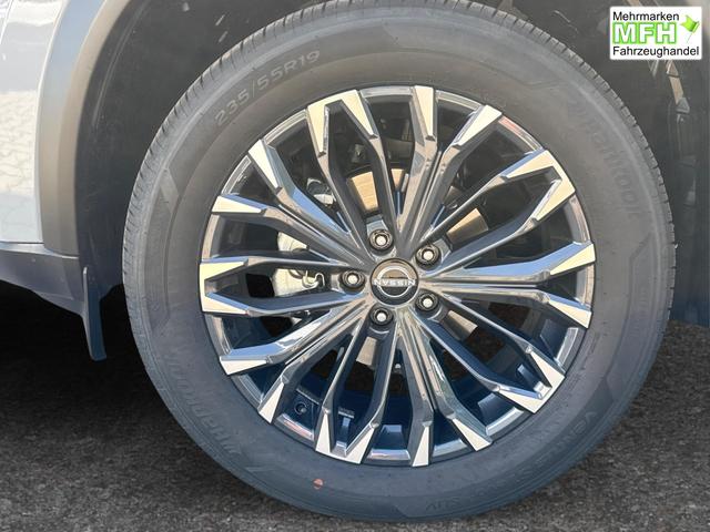 Nissan / X-Trail / Grau / / / 360 KAM+NAVI+SHZ+ACC+HuD+19 LM, Bei den verwendeten Bildern kann es sich um Beispielbilder handeln, ggf. teilweise mit Sonderausstattung.