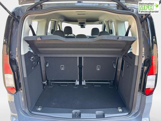 Volkswagen / Caddy Maxi / / / / Caddy Maxi KAMERA+APP+PDC+ACC+LANE ASSIST, Bei den verwendeten Bildern kann es sich um Beispielbilder handeln, ggf. teilweise mit Sonderausstattung.