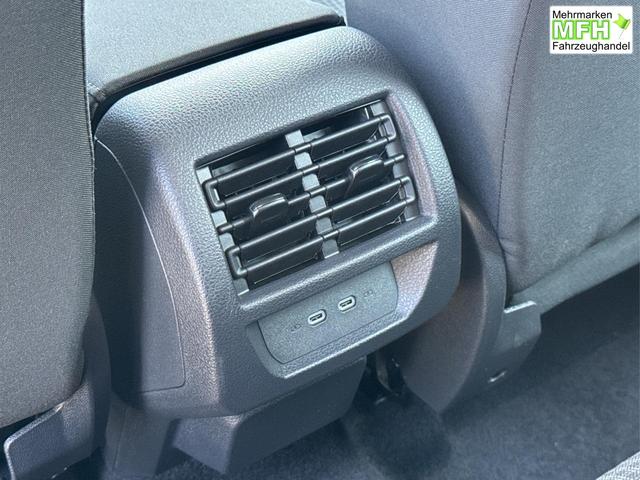 Volkswagen / Caddy Maxi / / / / Caddy Maxi KAMERA+APP+PDC+ACC+LANE ASSIST, Bei den verwendeten Bildern kann es sich um Beispielbilder handeln, ggf. teilweise mit Sonderausstattung.
