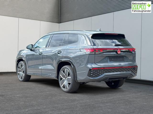 Volkswagen / Tayron / Grau / / / PLUG-IN+PANO+AHK+HuD+MATRIX+360 KAM+20ALU+ACC+eHK+BLACK STYLE