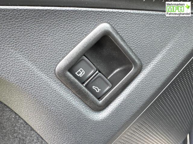 Volkswagen / Tayron / Grau / / / PLUG-IN+PANO+AHK+HuD+MATRIX+360 KAM+20ALU+ACC+eHK+BLACK STYLE