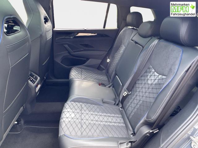 Volkswagen / Tayron / Grau / / / PLUG-IN+PANO+AHK+HuD+MATRIX+360 KAM+20ALU+ACC+eHK+BLACK STYLE