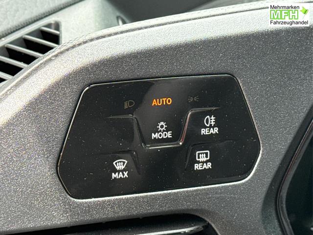 Volkswagen / Caddy Maxi / / / / Caddy Maxi +PDC v+h+KAMERA+SHZ+GJR+ACC+LANE ASSIST