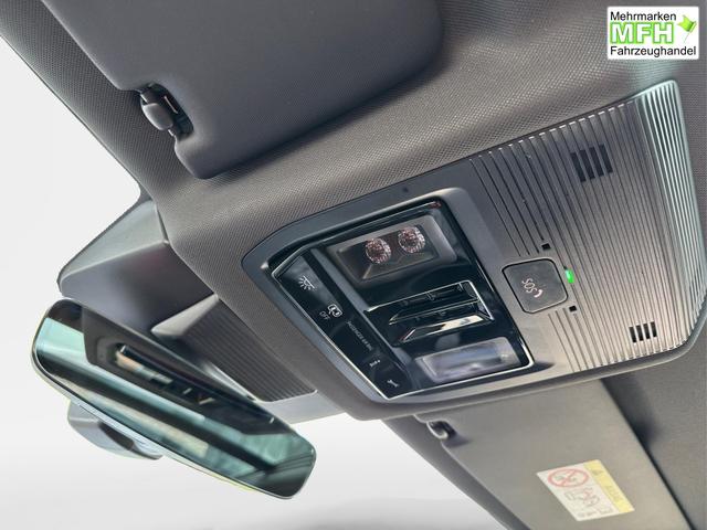 Volkswagen / Tayron / Schwarz / / / PLUG-IN+PANO+AHK+HuD+MATRIX+360 KAM+20ALU+ACC+eHK+BLACK STYLE, Bei den verwendeten Bildern kann es sich um Beispielbilder handeln, ggf. teilweise mit Sonderausstattung.