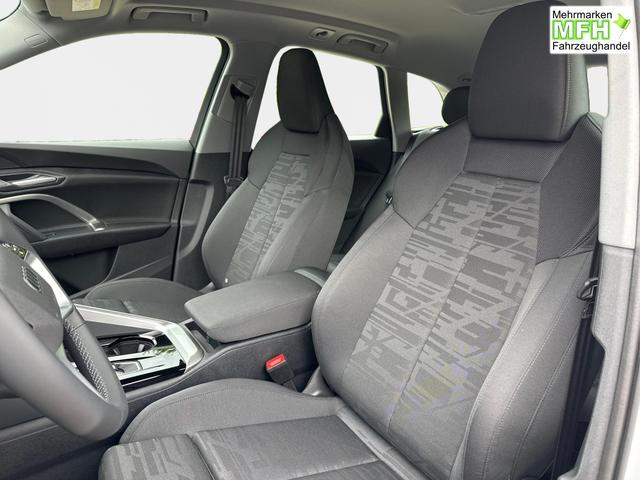 Audi / Q5 / Wei&szlig; / / / QUATTRO+NAVI+KAMERA+AHK+SHZ+PDC+ACC, Bei den verwendeten Bildern kann es sich um Beispielbilder handeln, ggf. teilweise mit Sonderausstattung.