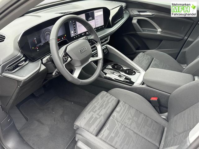 Audi / Q5 / Wei&szlig; / / / QUATTRO+AHK+NAVI+KAMERA+SHZ+PDC+ACC