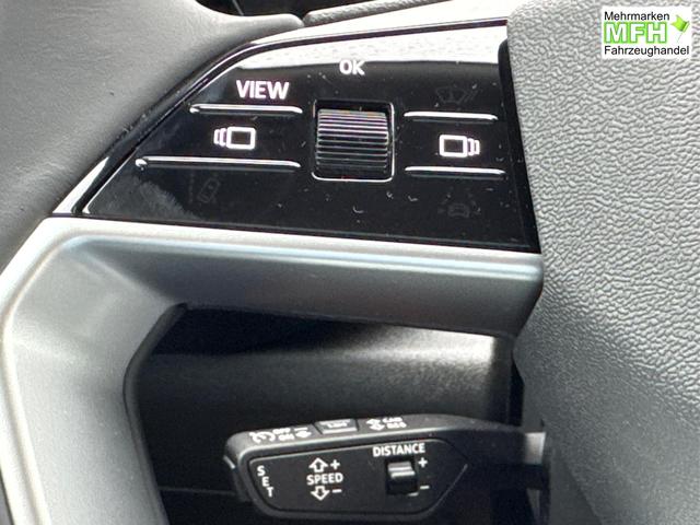 Audi / Q5 / Wei&szlig; / / / QUATTRO+AHK+NAVI+KAMERA+SHZ+PDC+ACC
