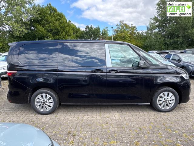 Volkswagen / T7 Multivan / / / / LANG 4x4+7-SITZER+MATRIX+AHK+KAMERA+SHZ+17 ALU, Bei den verwendeten Bildern kann es sich um Beispielbilder handeln, ggf. teilweise mit Sonderausstattung.